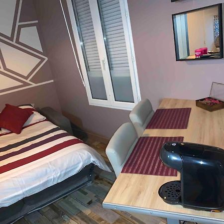 Apartamento Le Petit Toulouse Niort Exterior foto